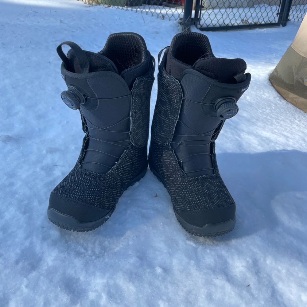 Burton Swath Boa boots, Mens, size 8.5, worn once